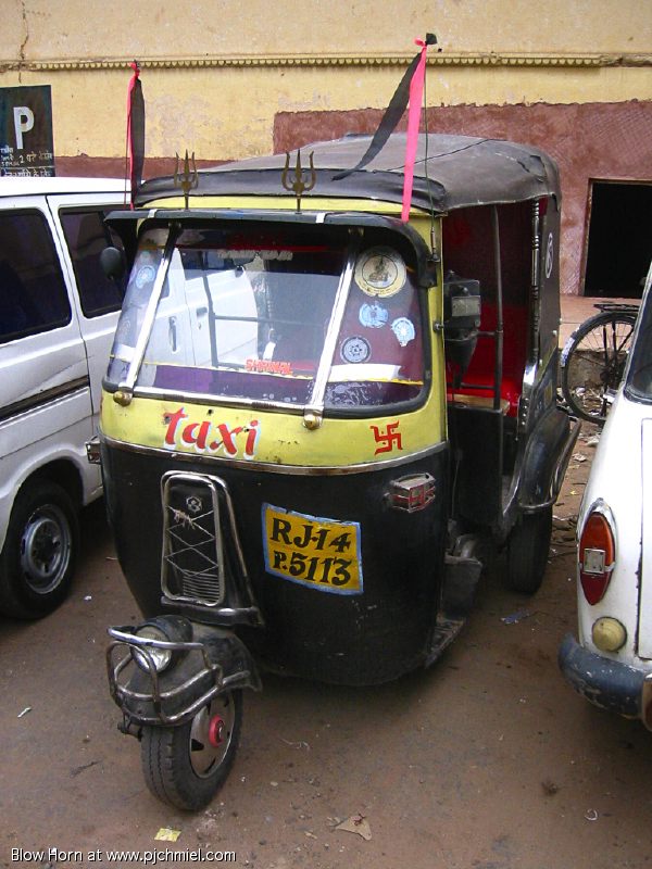 slideshow image